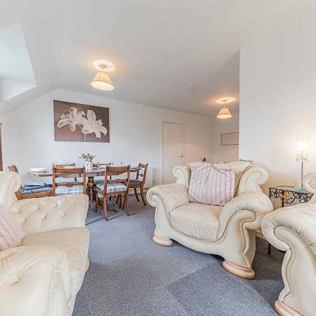 Pass The Keys Comfortable 3 Bed In Central Bowness With Parking Віндермір Екстер'єр фото